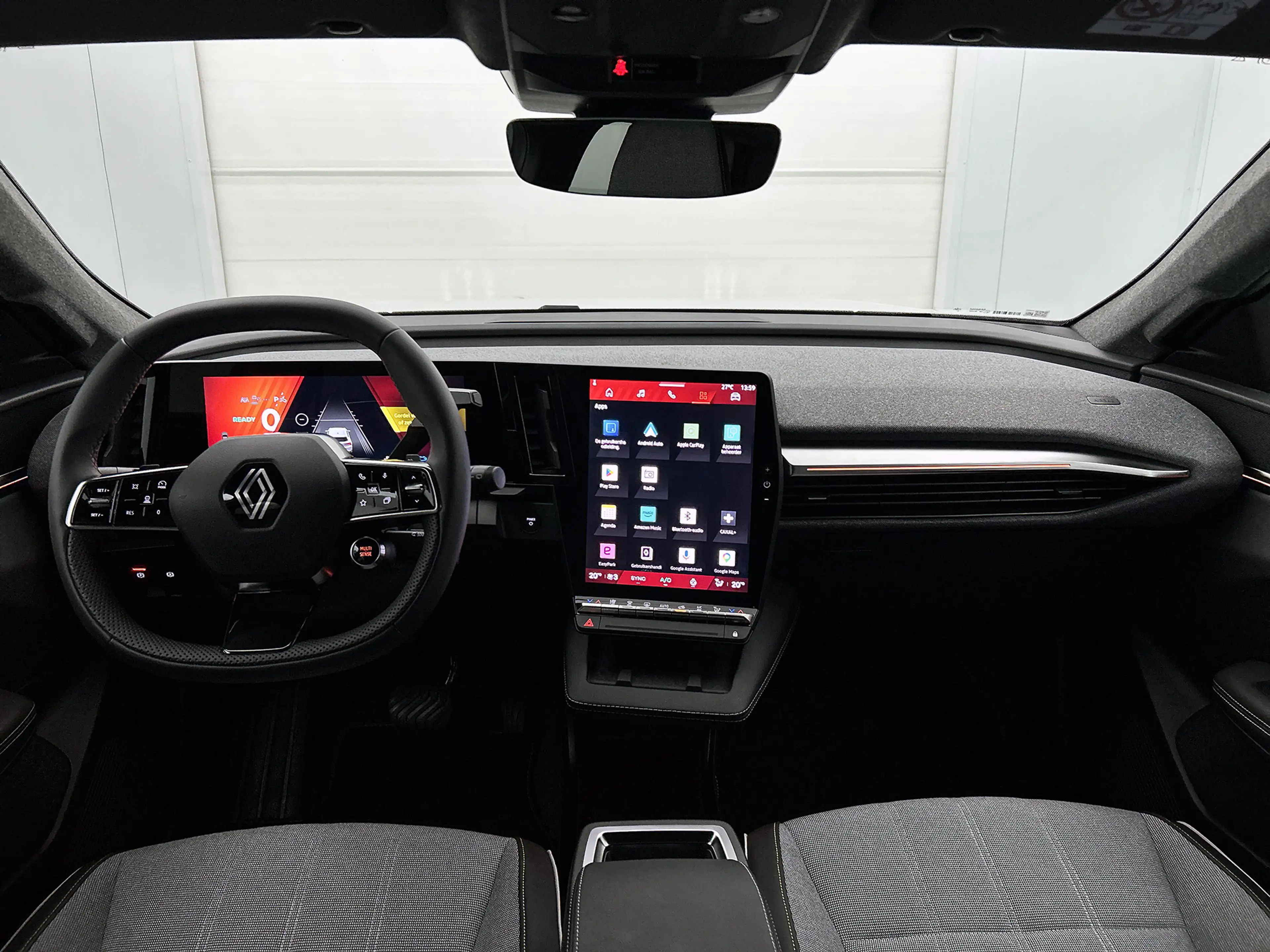 Renault Scenic E-Tech EV60 comfort range techno Pack advanced dri — photo 19