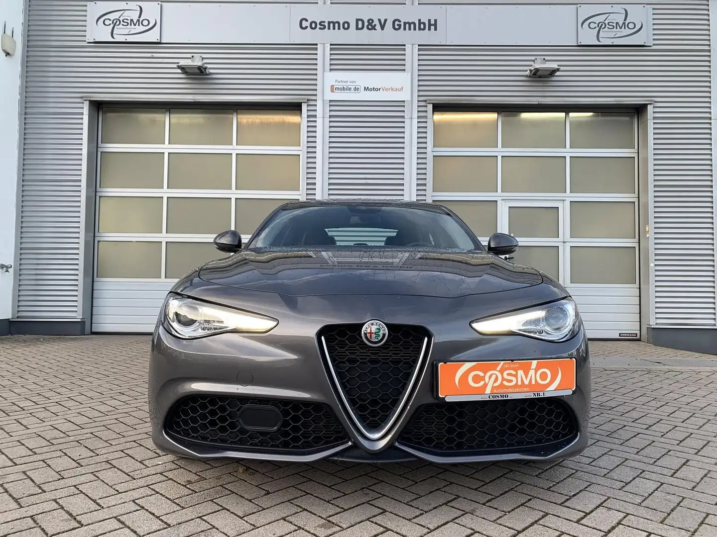 Alfa Romeo Giulia Veloce Q4 3D-Navi+ACC+Sitz-Lenkrhzg. - 2