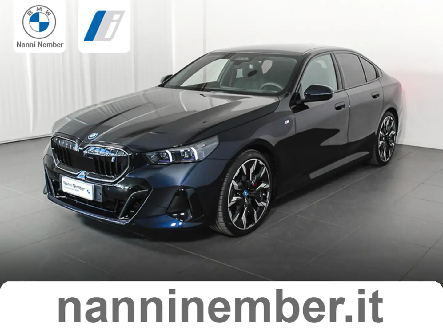 BMW i5 eDrive 40 Msport Blauw - 1