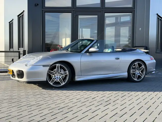 Porsche 996 Cabrio 3.4 Carrera 4 147 dkm NAP | zomerklaar!