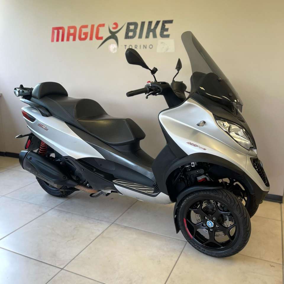 Piaggio MP3 400