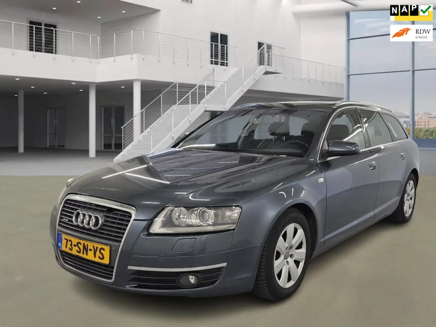 Audi A6 Avant 3.2 FSi quattro edition/AUT/LEDER/XENOK/NAVI Bleu - 1