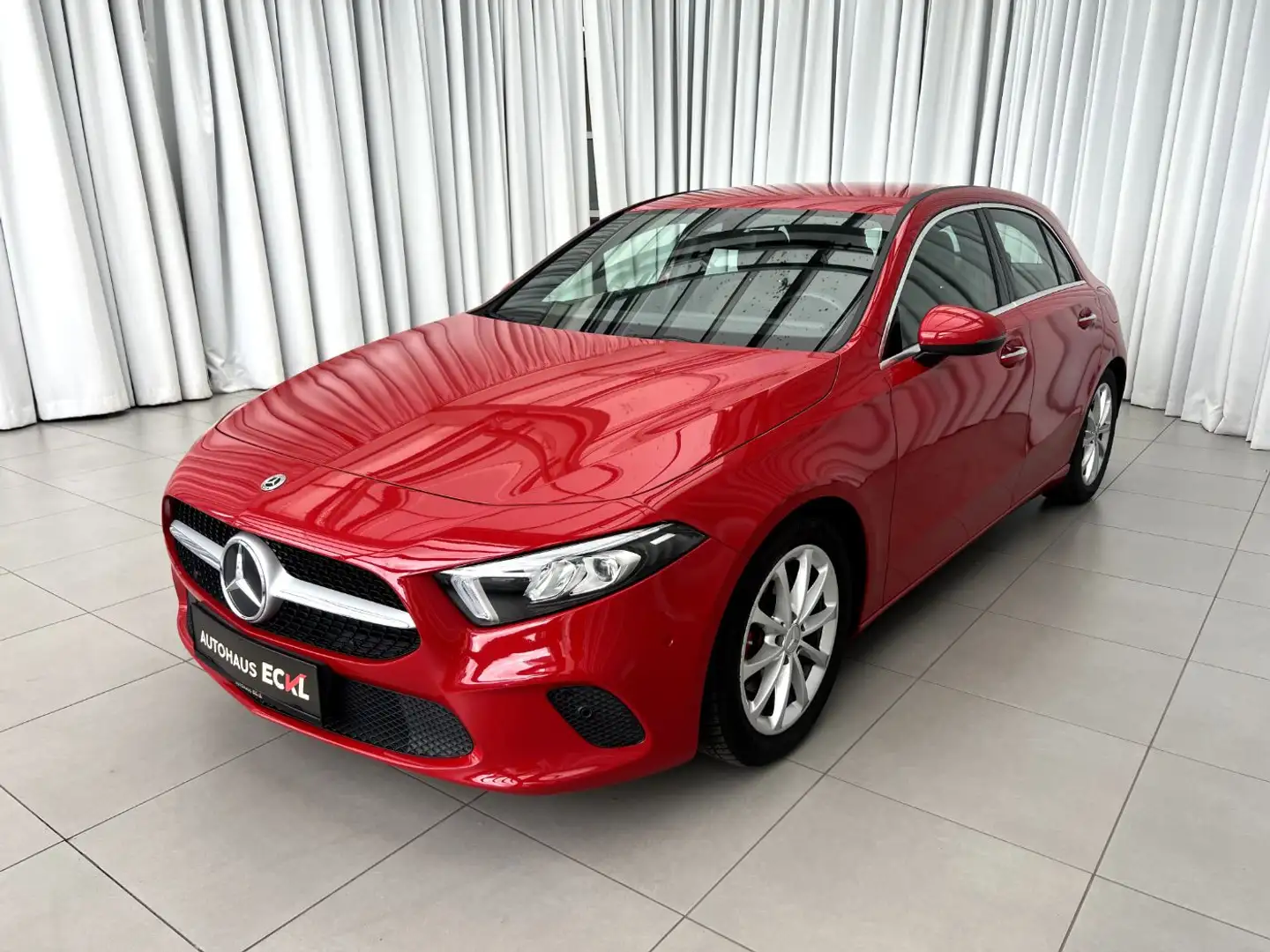 Mercedes-Benz A 200 Progressive SpurW Rot - 2