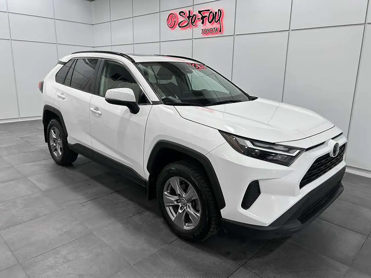 2023 Toyota RAV 4