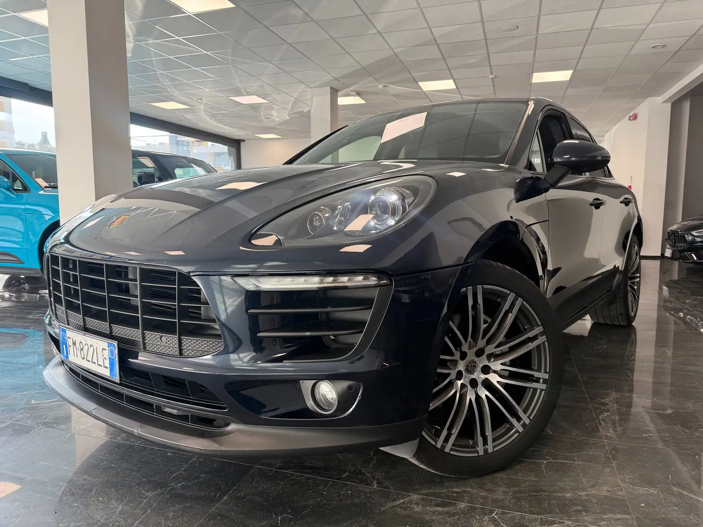 Porsche Macan 3.0 S Diesel / PDK / P.H.A.S.M. Blau - 1
