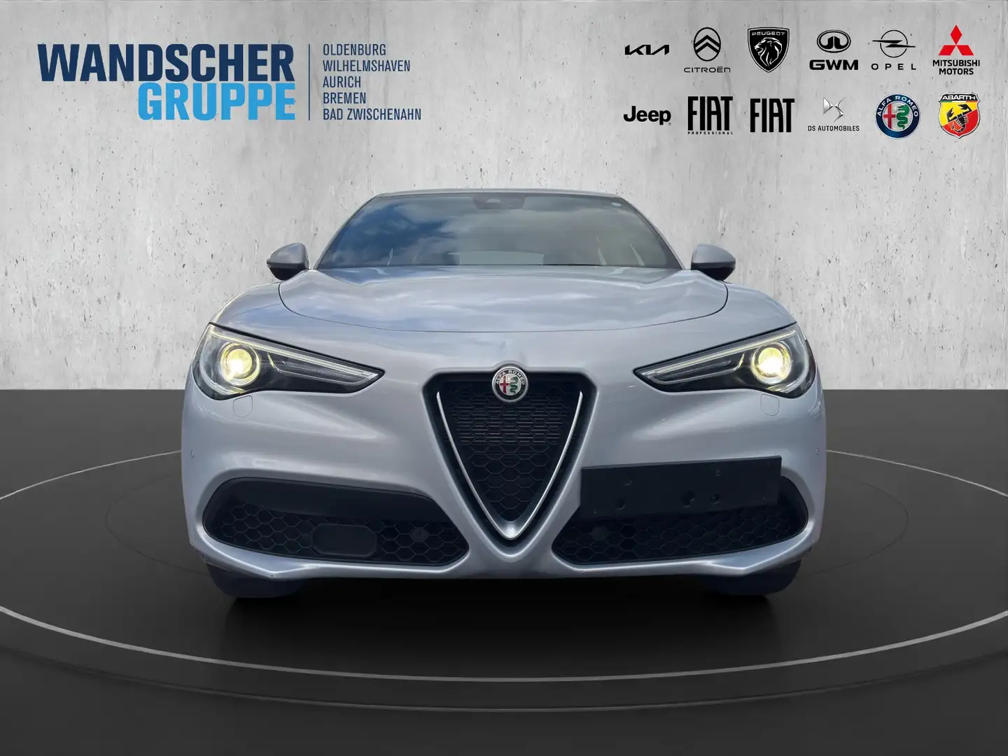 Alfa Romeo Stelvio 2.0 Turbo Ti Q4 *LENKRADHEIZUNG*KEYLESS* Silber - 2