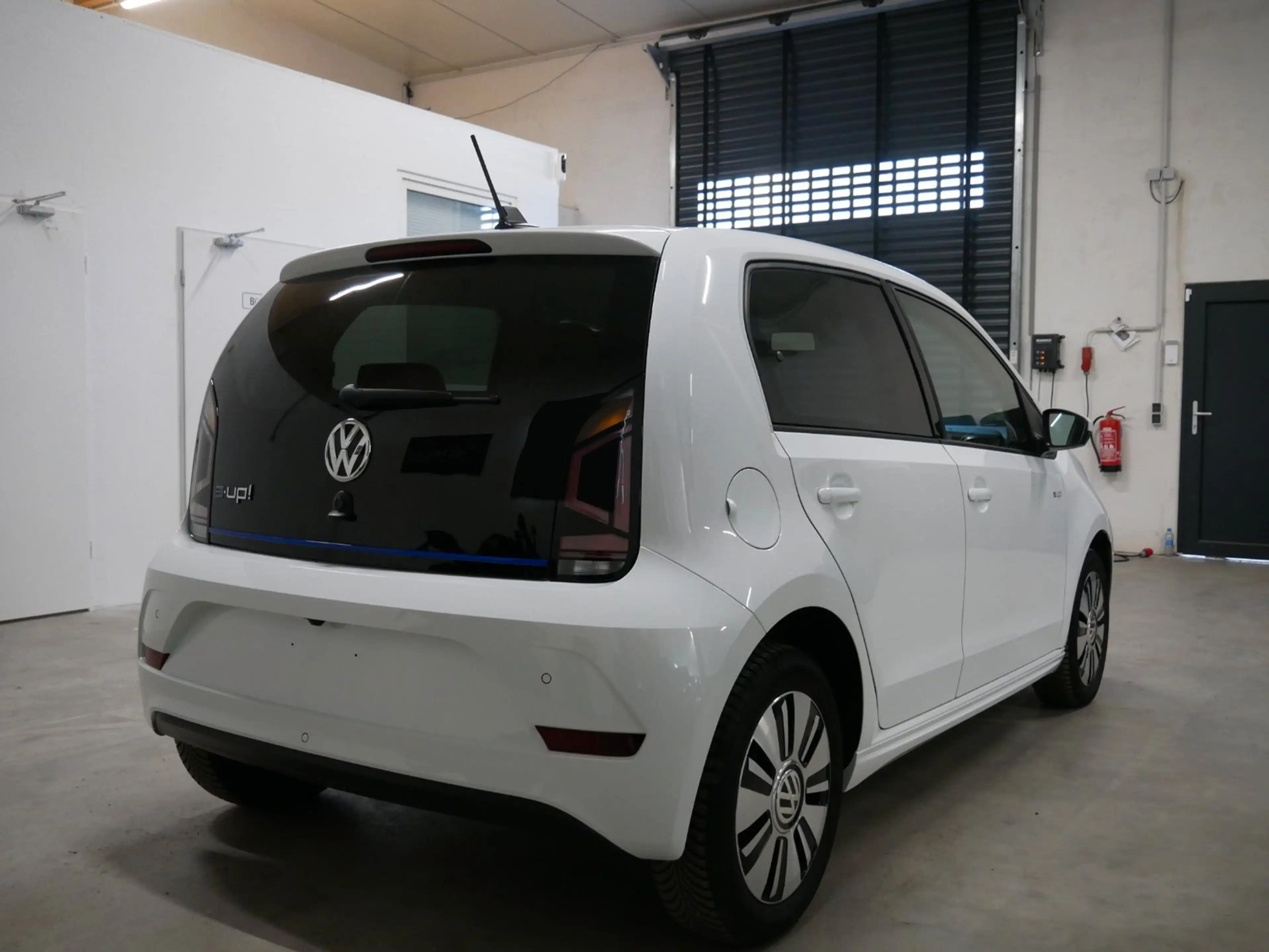 Volkswagen e-up! KAMERA SITZHEIZUNG BLUETOOTH — photo 4