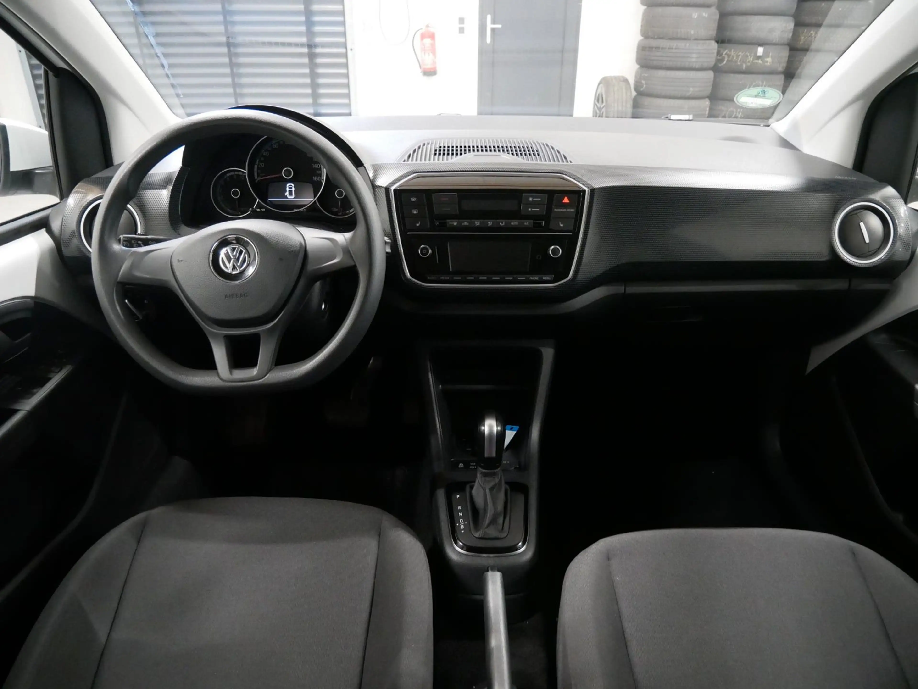 Volkswagen e-up! KAMERA SITZHEIZUNG BLUETOOTH — photo 15