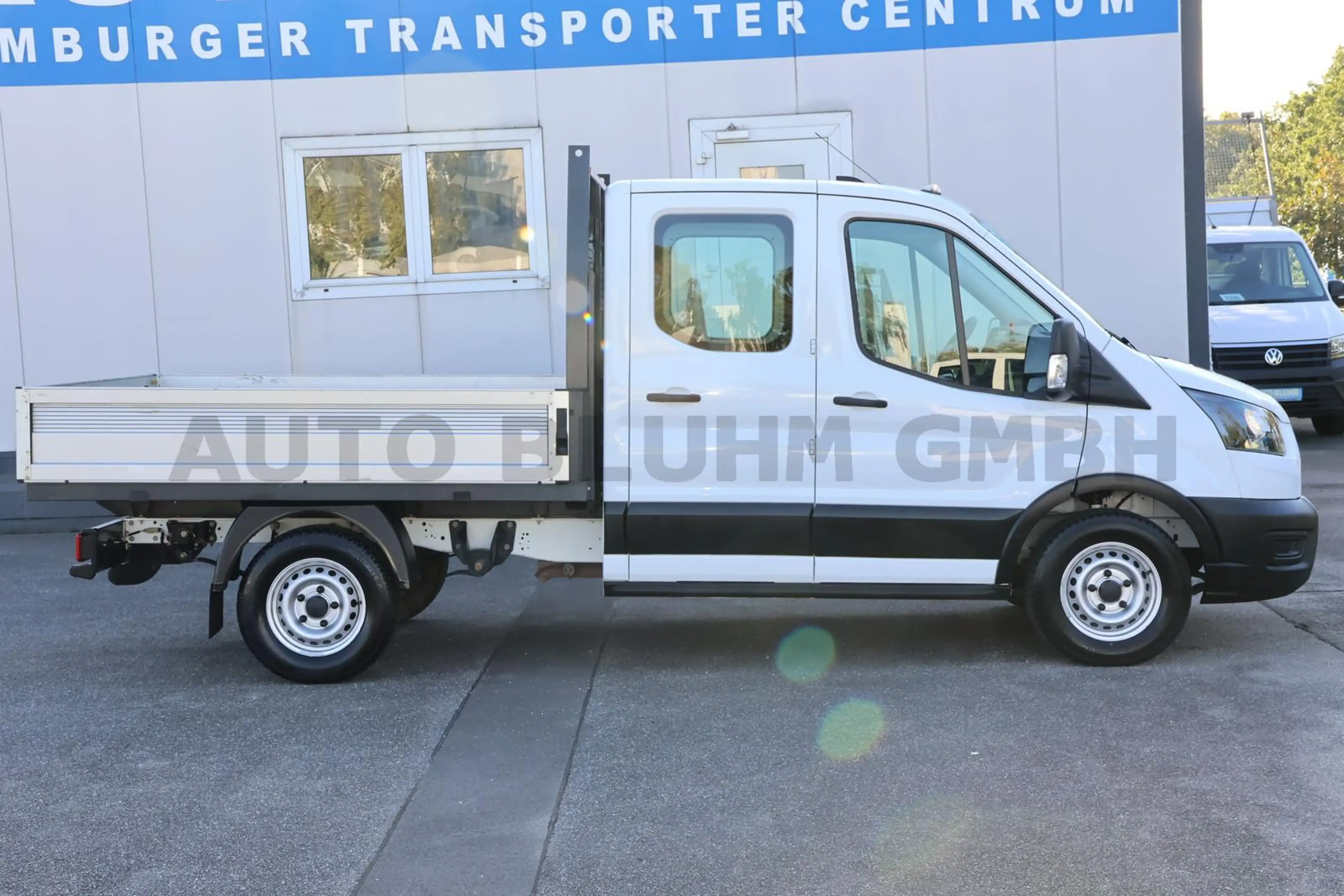 Ford Transit 350-EB Doka L2 + Klima AHK 2,24T 7-Sitze — photo 3