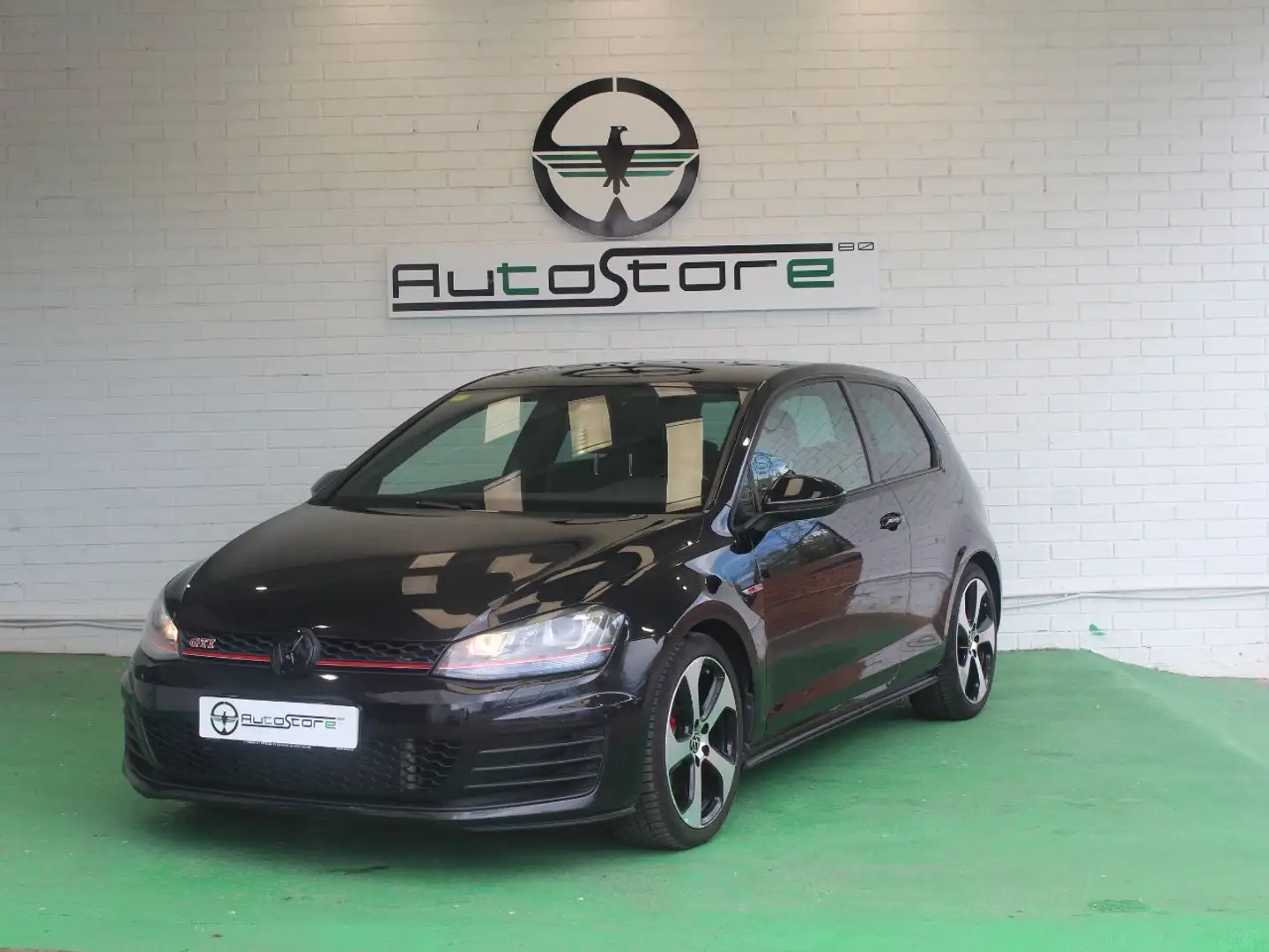 Volkswagen Golf GTI 2.0 TSI DSG 220 Negro - 1