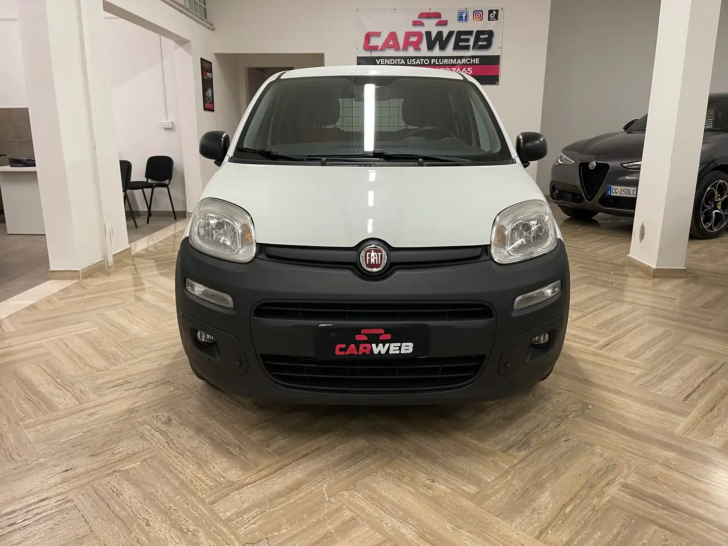 Fiat Panda 1.3 mjt 16v Easy s Blanc - 2