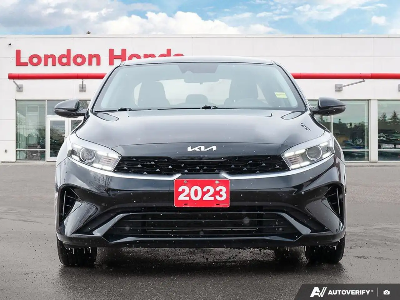 Kia Forte снимка Kia Forte