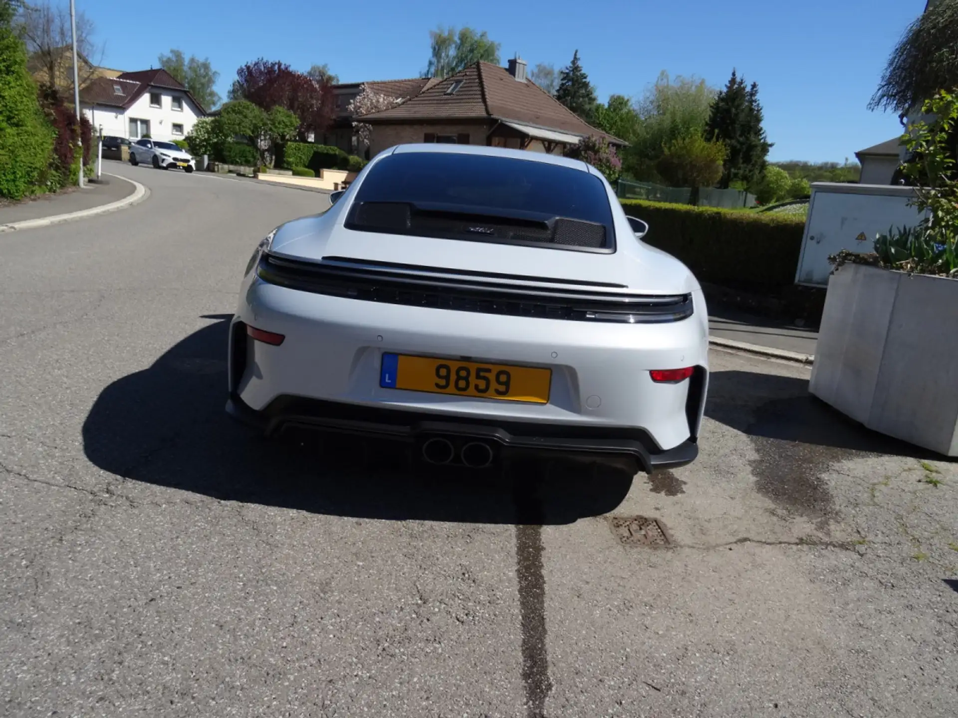 포르쉐 911 GT3 Touring 2026 화이트 사진 5