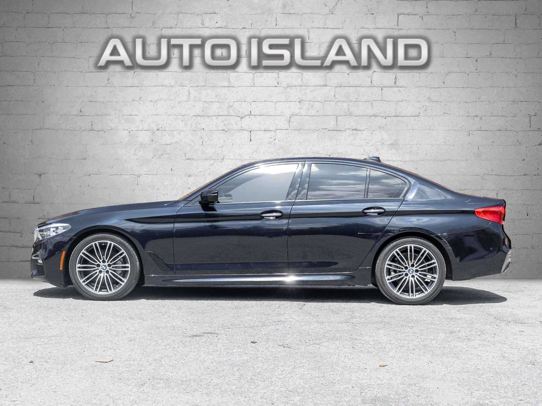 2017 BMW 5 Series 530i xDrive -M Sport-HUD-Dealer Serviced-Comfort A — снимка 1