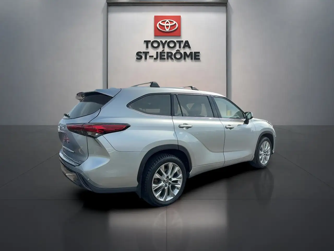Toyota Highlander photo Toyota Highlander