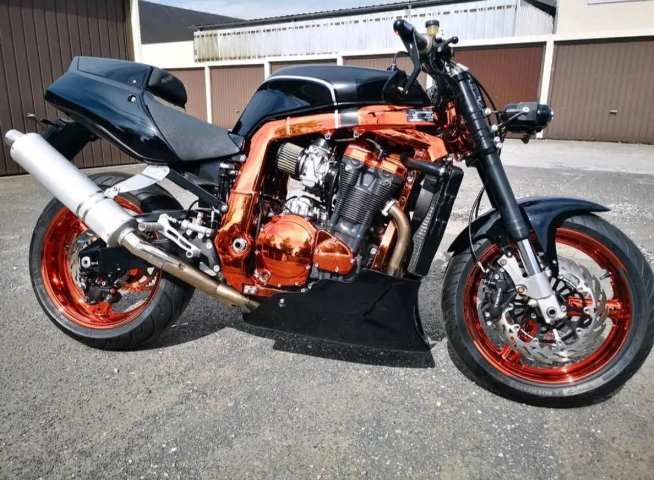 Suzuki GSX-R 1100