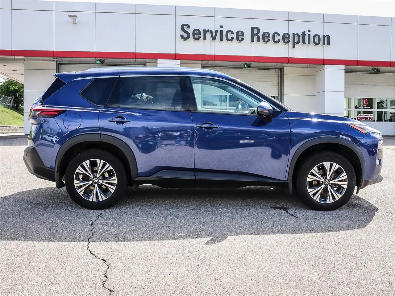 Nissan Rogue снимка Nissan Rogue