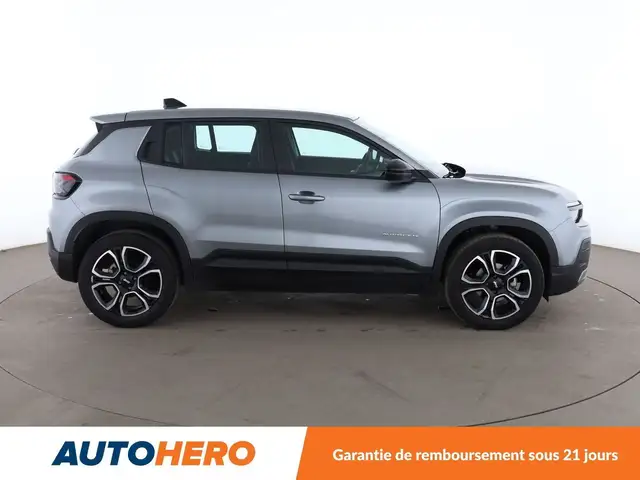 Jeep Avenger view 7