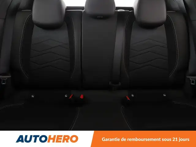 Jeep Avenger view 15