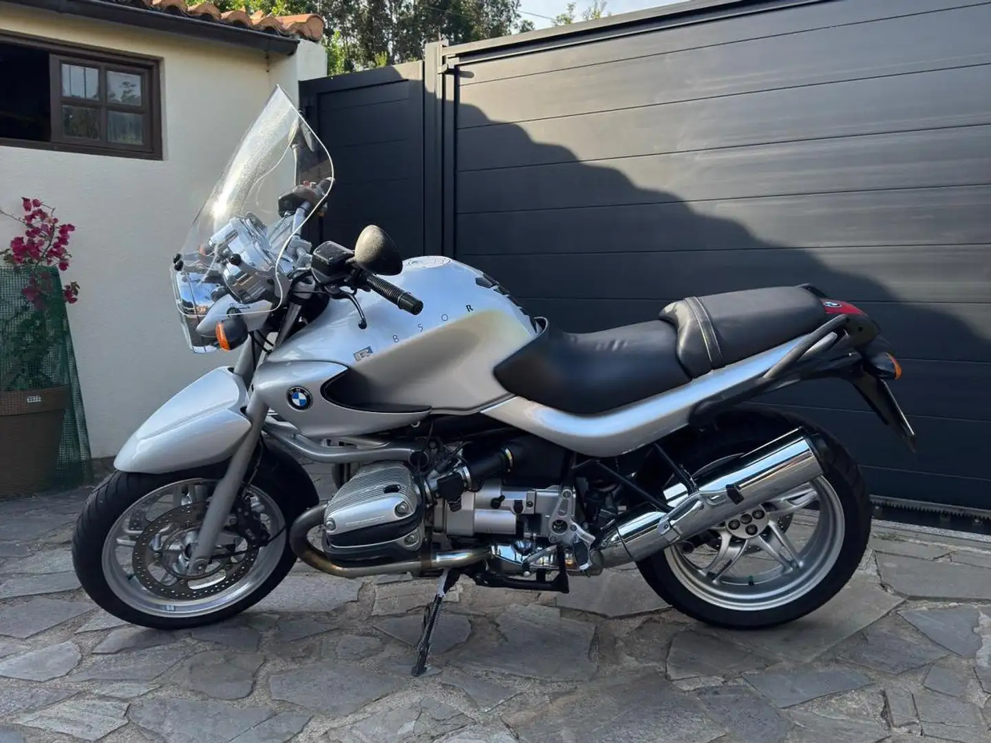 BMW R 850 R Plateado - 2