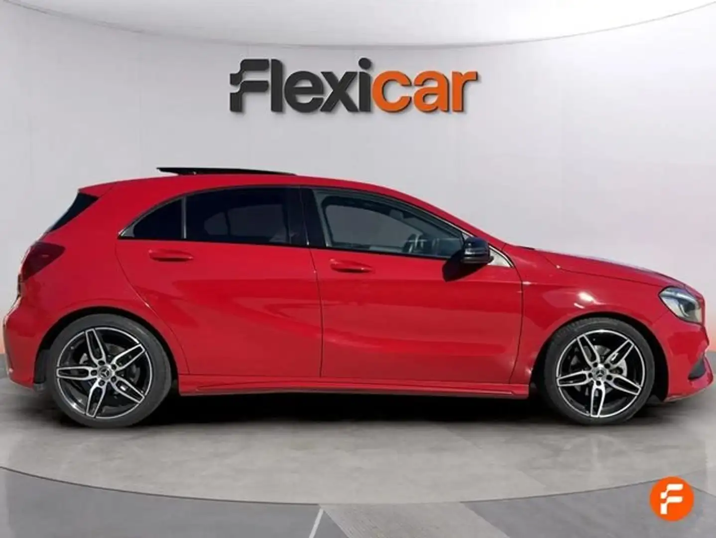 Mercedes-Benz A 200 200CDI BE AMG Line Rojo - 2