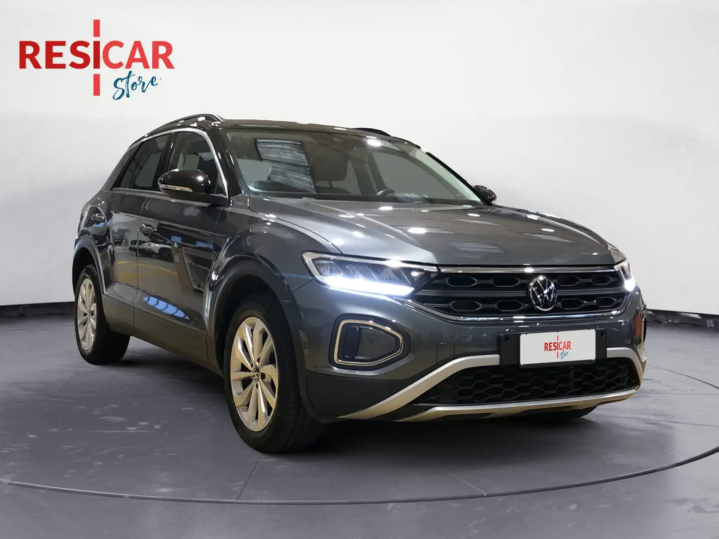 Volkswagen T-Roc 1.0 TSI Life Gris - 1