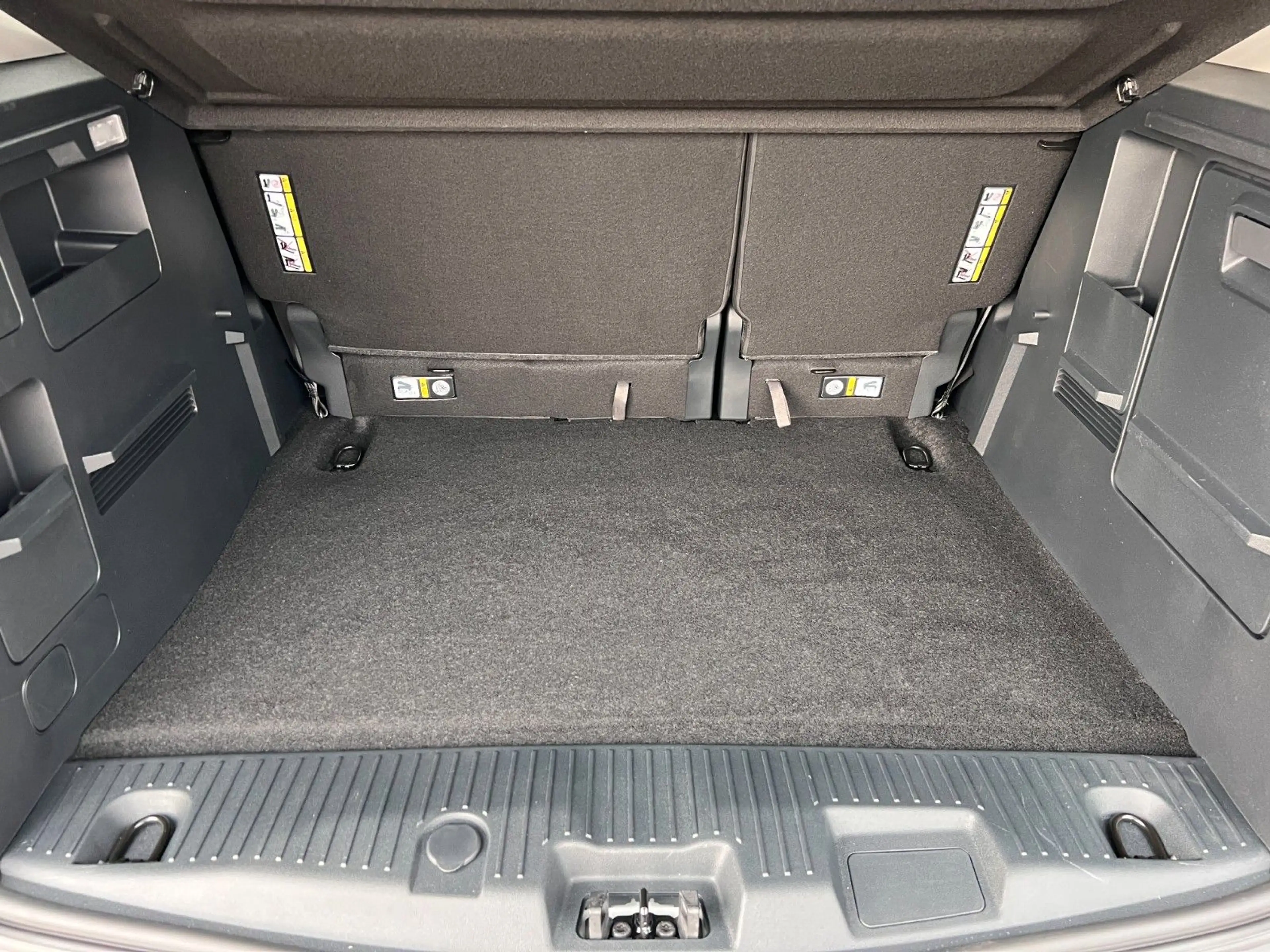 Ford Tourneo Courier 1.0 EcoB. Aut. Active AHK 4J GAR — photo 13