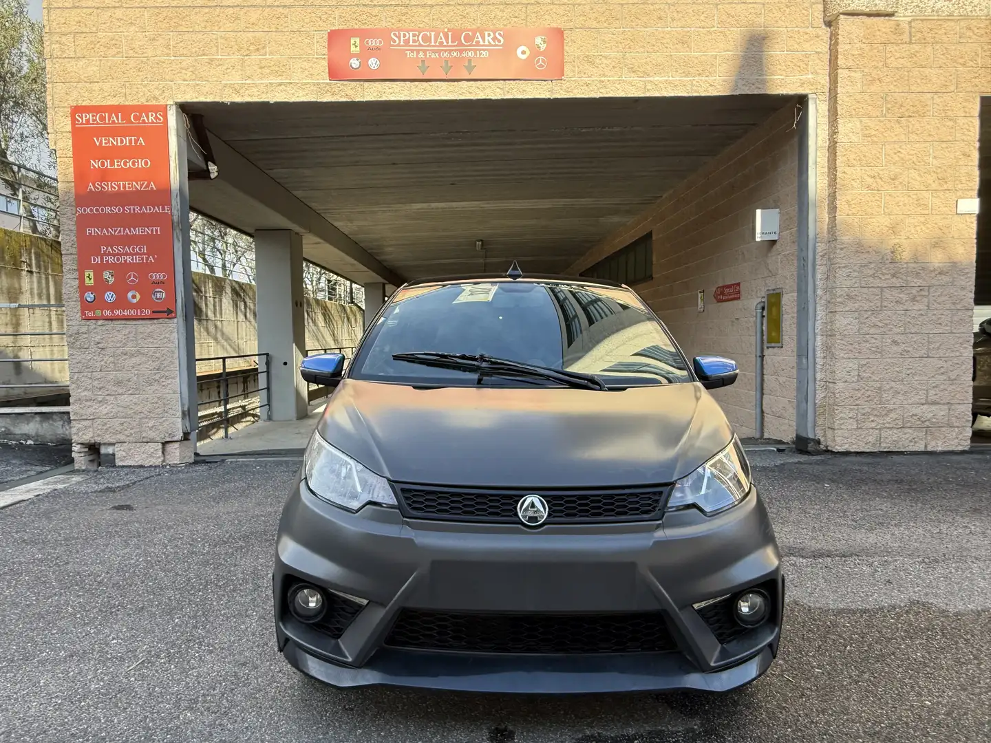 Aixam GTI Coupè Emotion Gris - 1