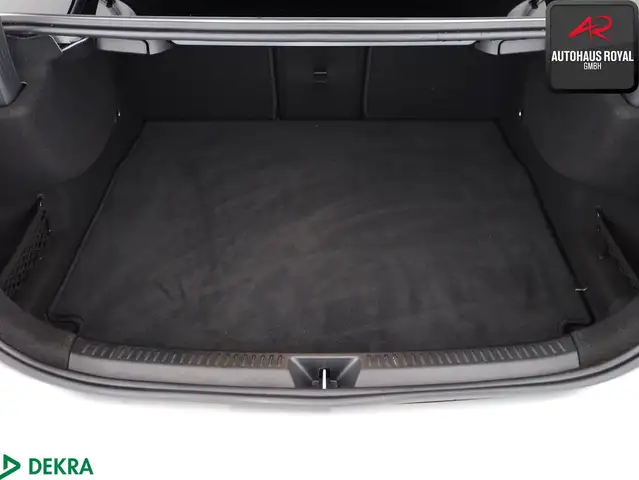 Mercedes-Benz Unknown Model view 13