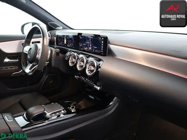 Mercedes-Benz Unknown Model view 10