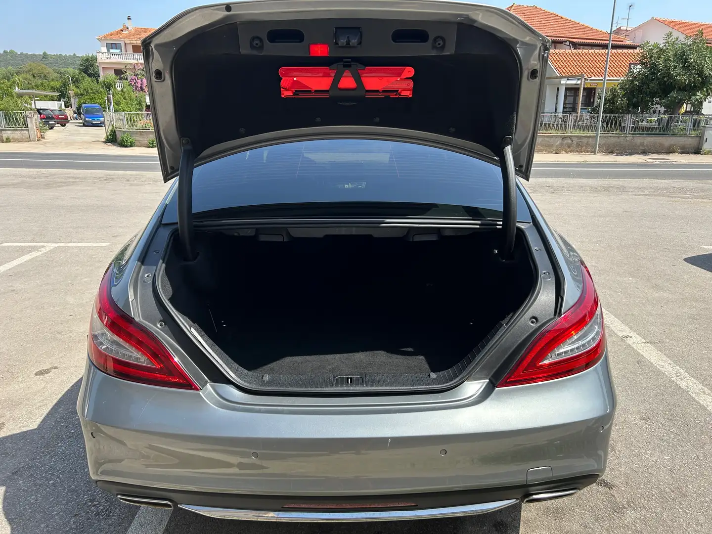 Mercedes-Benz CLS 350 CLS 350 (BlueTEC) d 9G-TRONIC Grau - 2