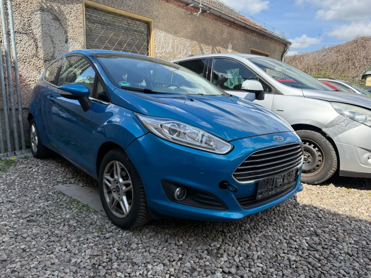 Ford Fiesta Titanium Blauw - 1