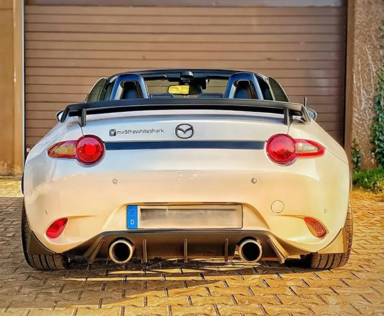 Mazda MX-5 MX-5 SKYACTIV-G 160 i-ELOOP Sports-Line Weiß - 2