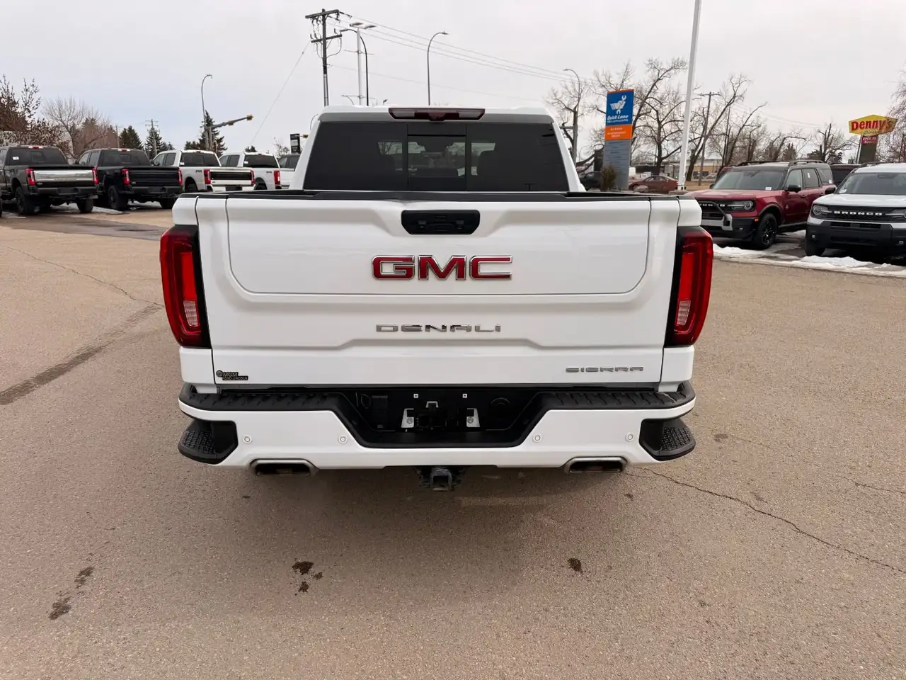 GMC Sierra 1500 снимка GMC Sierra 1500