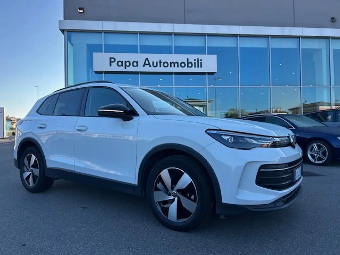 Volkswagen Tiguan 2.0 TDI 150cv dsg Bianco - 1