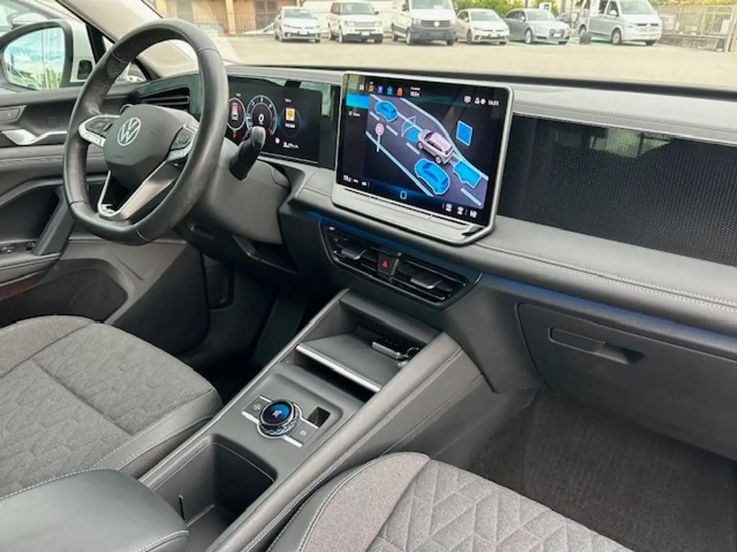 Volkswagen Tiguan 2.0 TDI 150cv dsg Bianco - 2