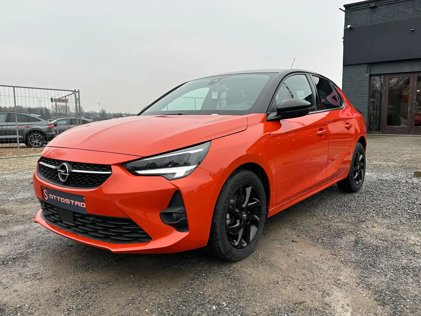 Opel Corsa 1.2 Turbo GS Line 100pk 6v Naranja - 1