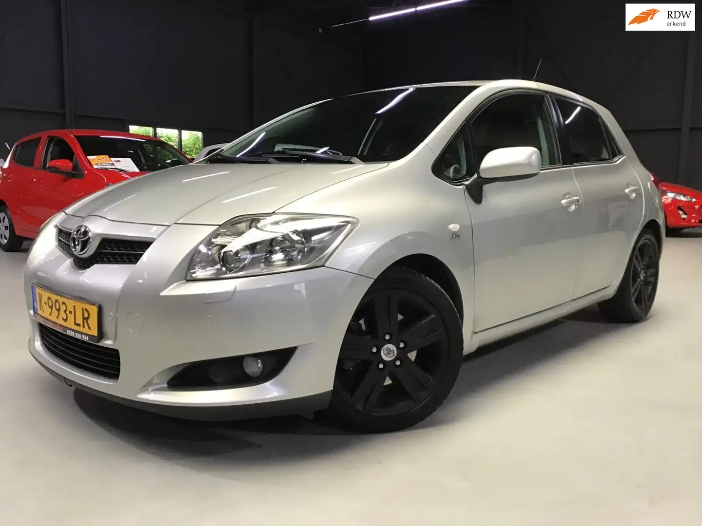 Toyota Auris 2.2 D-4D Executive Business I 177PK I Airco I Trek Сірий - 1