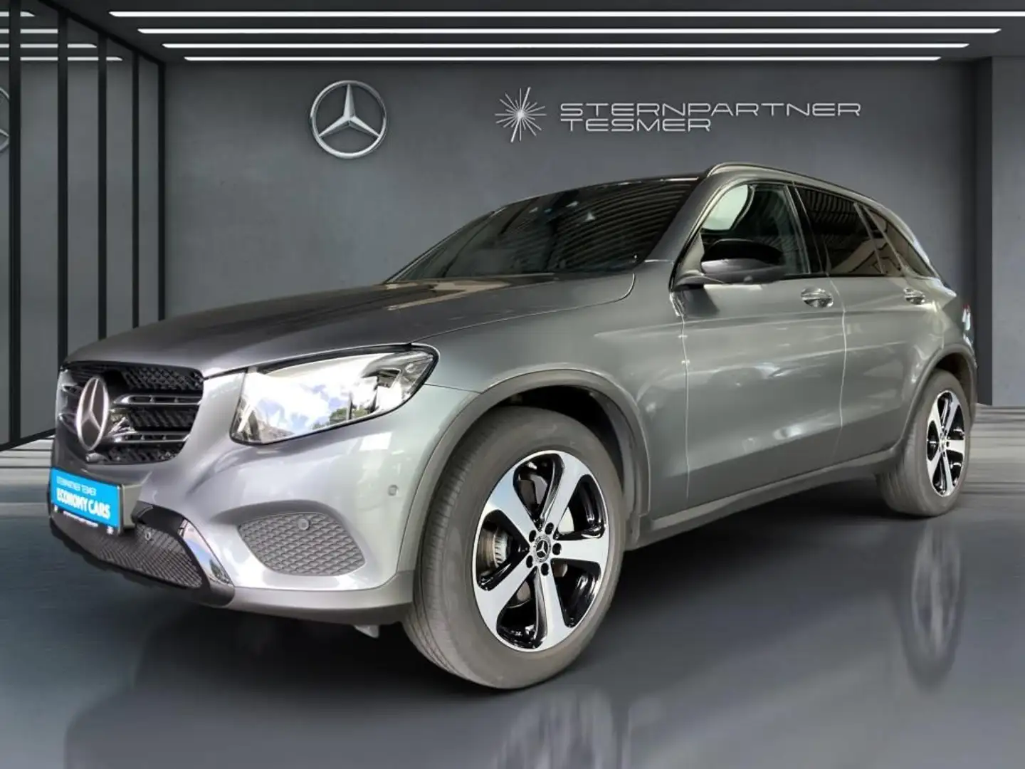 Mercedes-Benz GLC 250 4M AMG+Night+Pano+Distro+AHK+Standh.+ Grau - 1