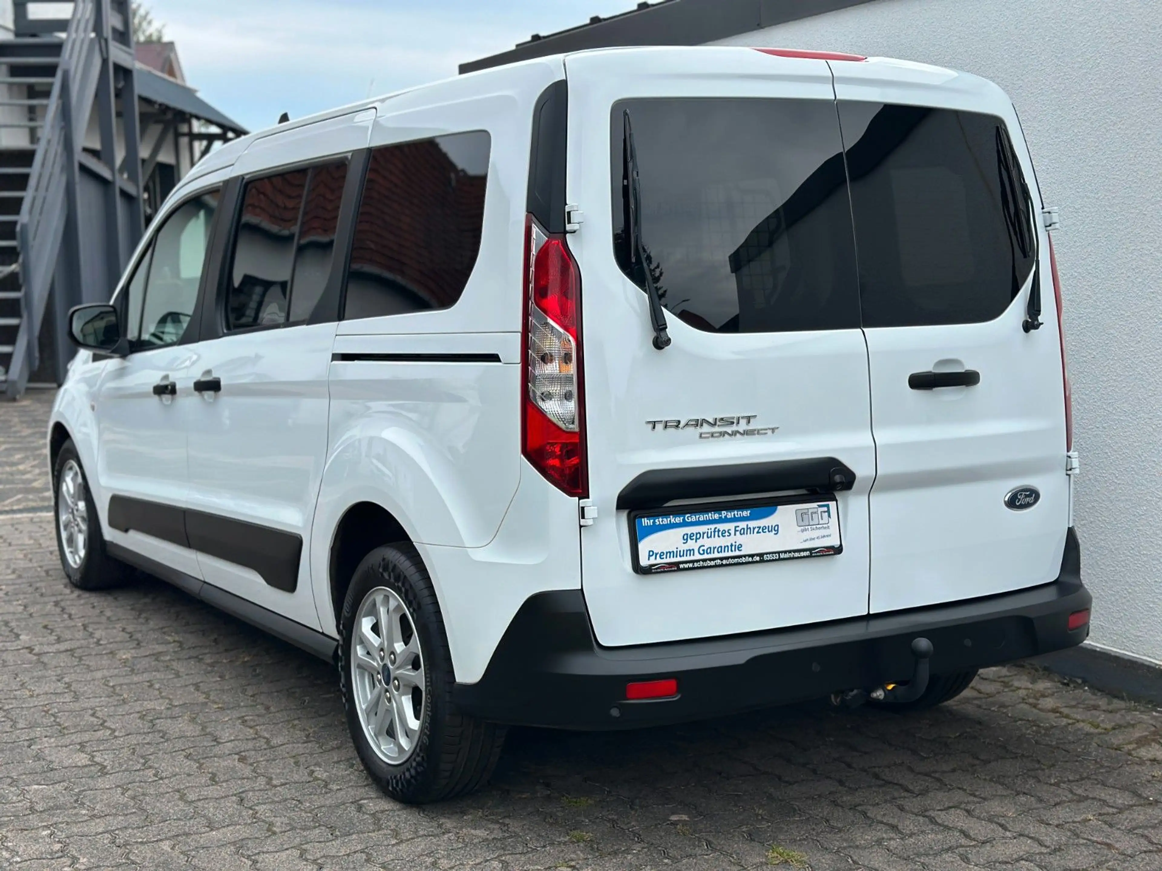Ford Tourneo Connect Transit Connect lang L2 1,5D 5-Sitze Xenon AHK — photo 7