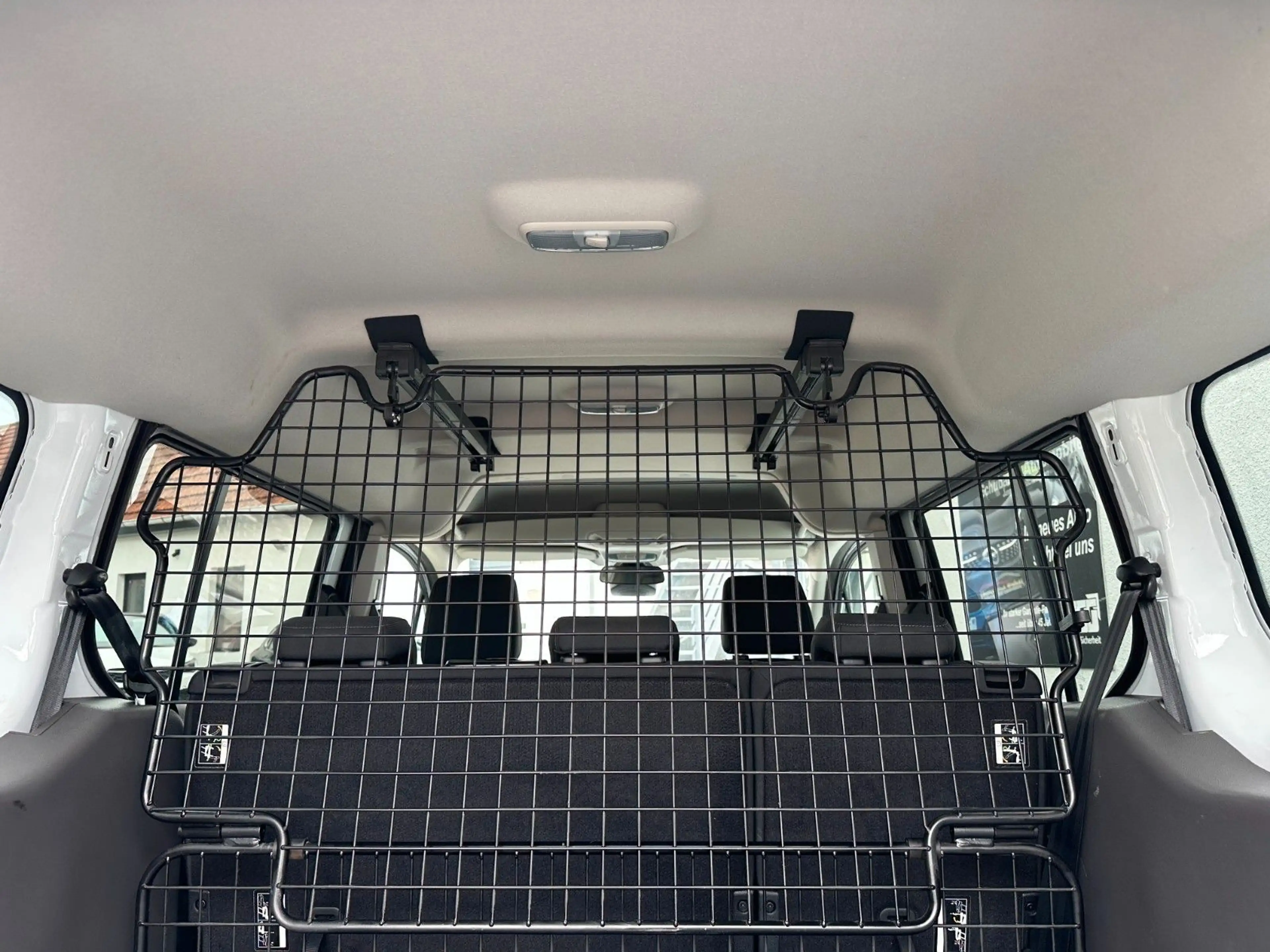 Ford Tourneo Connect Transit Connect lang L2 1,5D 5-Sitze Xenon AHK — photo 12