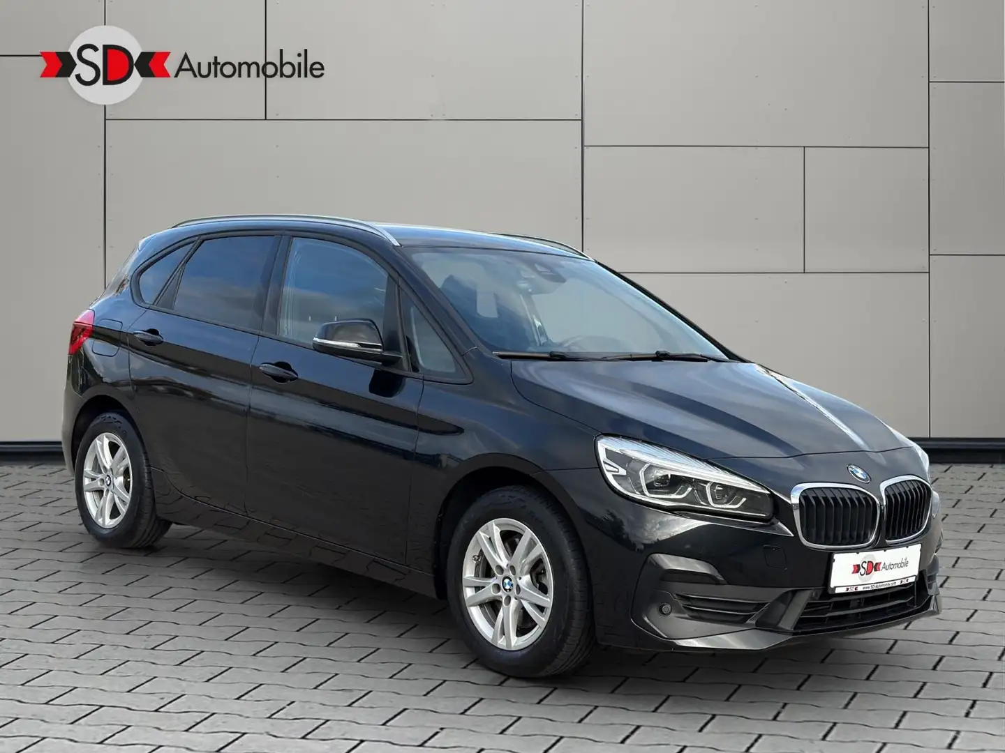 BMW 220 220 d xDrive AT LED Navi M-Sport/Lederlenkrad Schwarz - 1