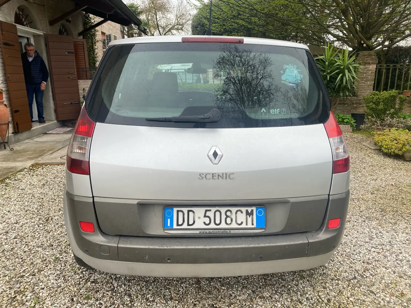 Renault Scenic 1.5 dci (pack) - 2