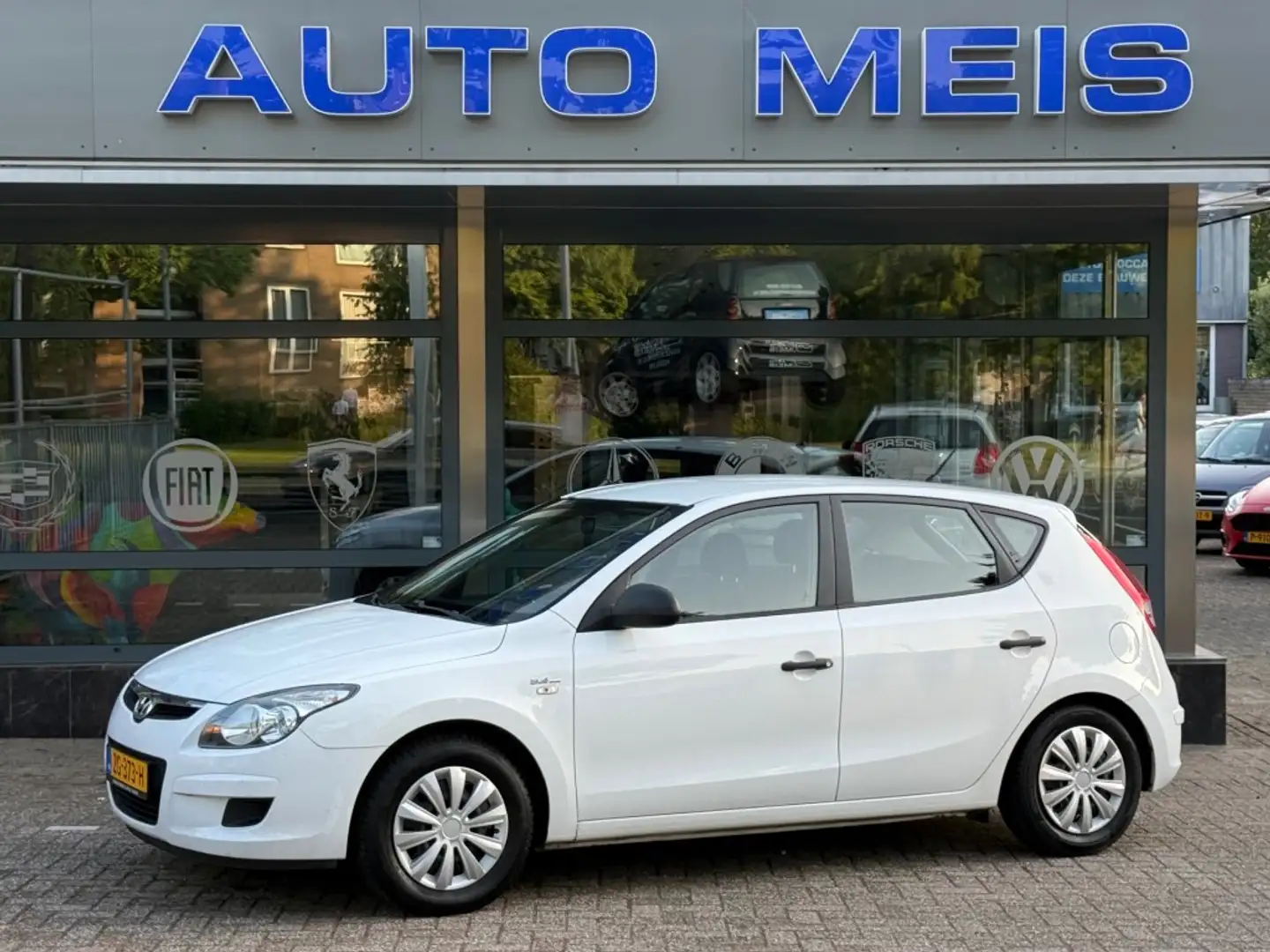 Hyundai i30 1.4I Active Cool Airco Wit - 1