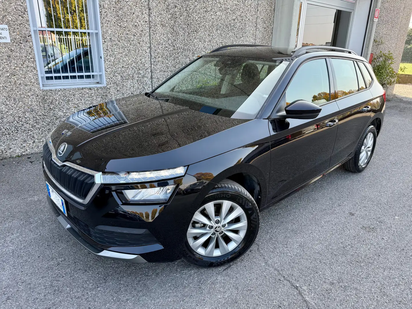 Skoda Kamiq 1.0 tsi Ambition 95cv "APP CONNECT"ACC"RADAR" Noir - 2