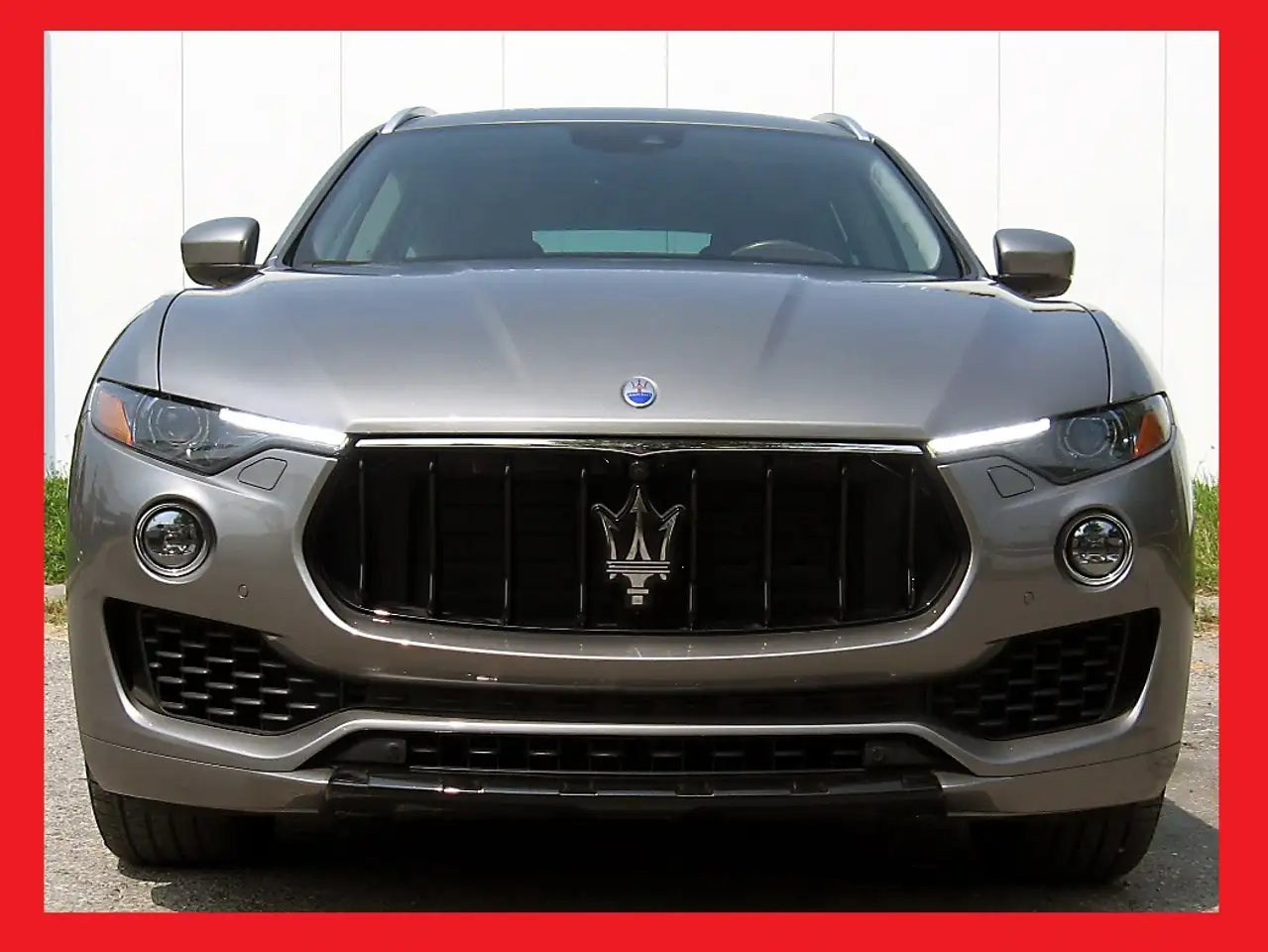 Maserati Levante снимка Maserati Levante