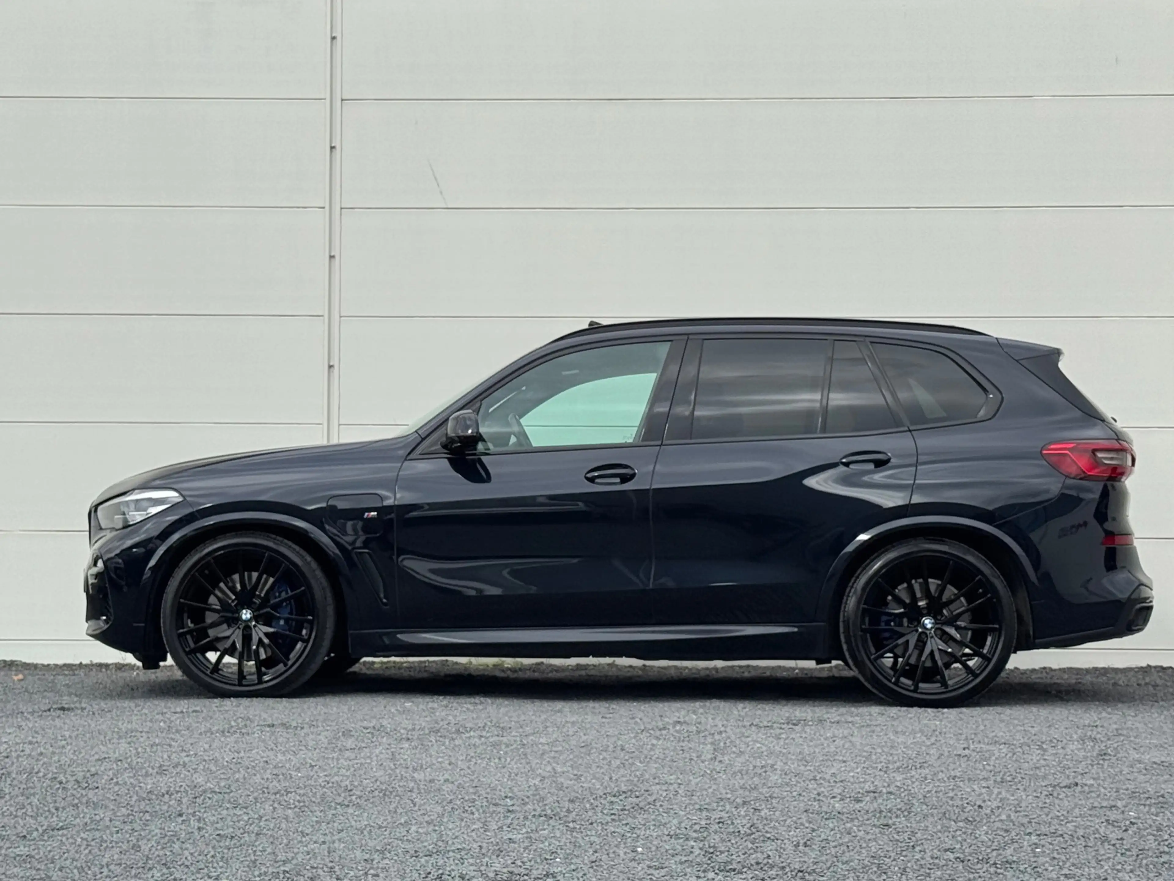 BMW X5 XDrive45e High Exe M-Sport Skylounge HK Softclose — photo 11