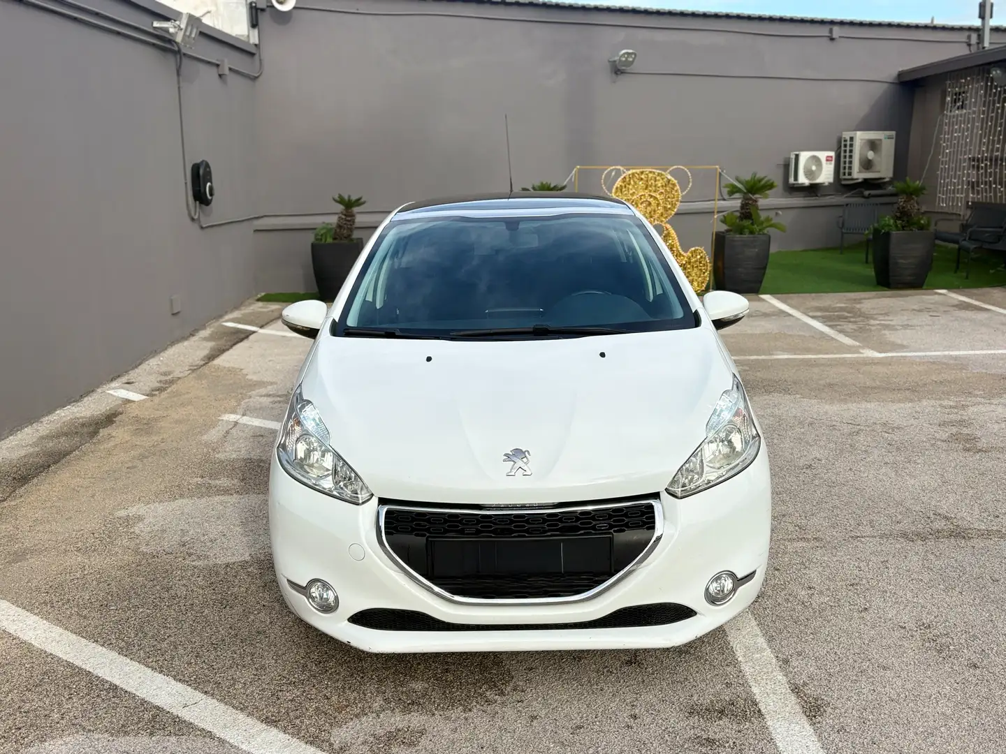 Peugeot 208 208 5p 1.2 vti 12v Allure 80cv TETTO PANORAMICO Bianco - 2