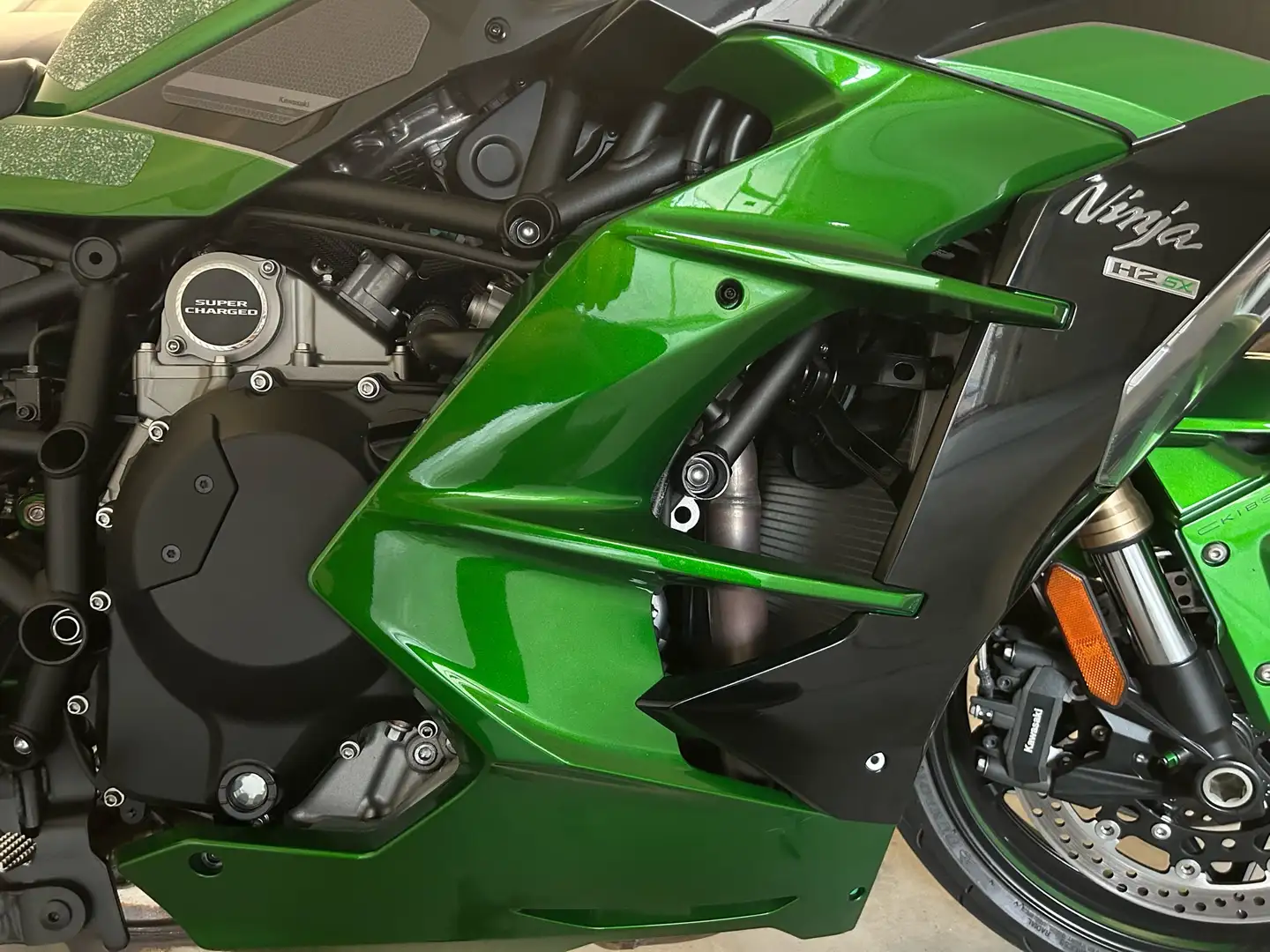Kawasaki Ninja H2 se Verde - 2