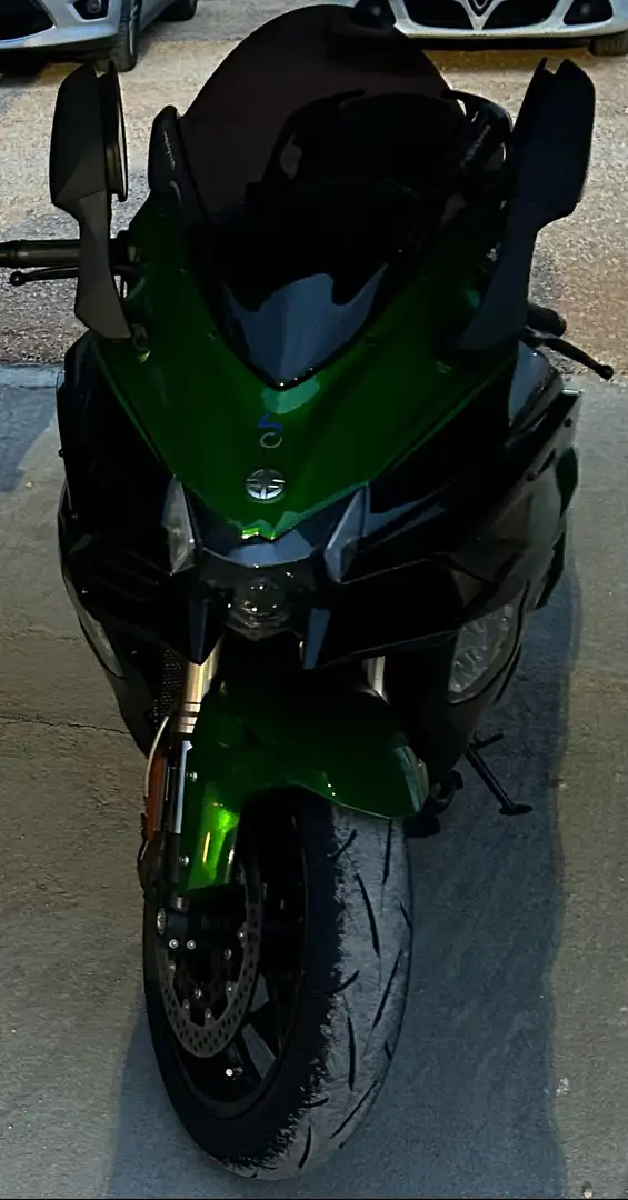 Kawasaki Ninja H2 se Zöld - 1